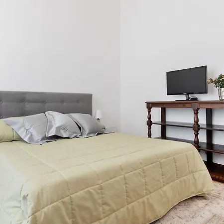 A To Rent Barberini * Roma