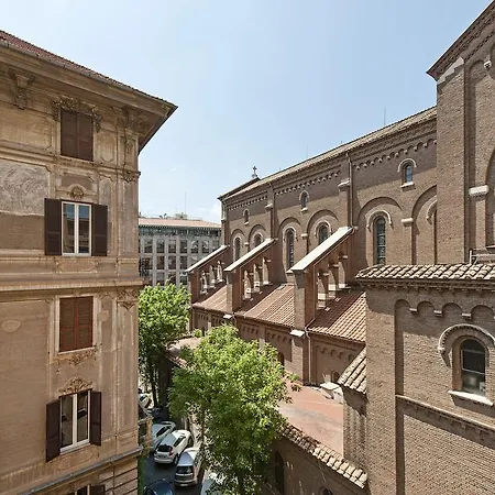 A To Rent Barberini * Roma