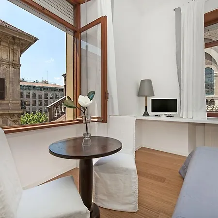 A To Rent Barberini Appartamento Roma