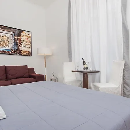 A To Rent Barberini *