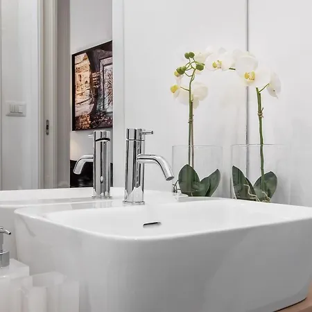 Appartamento A To Rent Barberini Roma