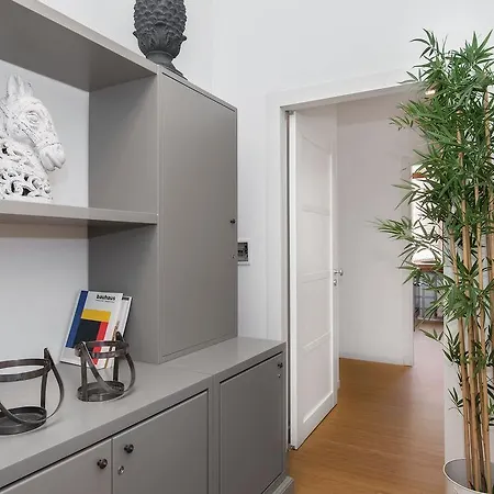 A To Rent Barberini Roma